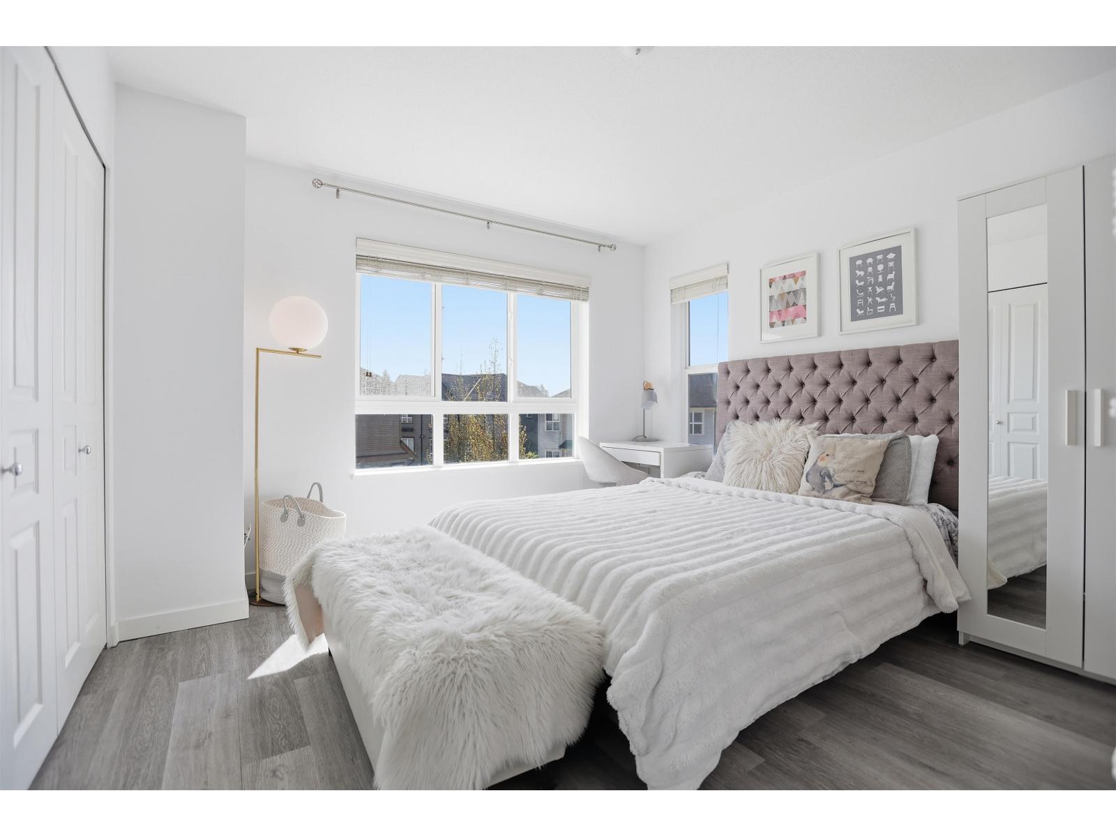 #51-10489 DELSOM Crescent, Delta