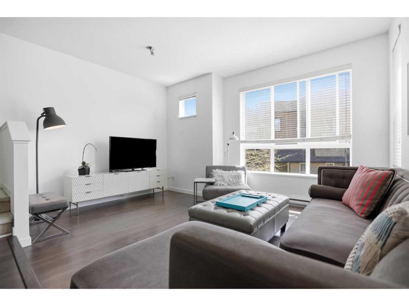 #51-10489 DELSOM Crescent, Delta