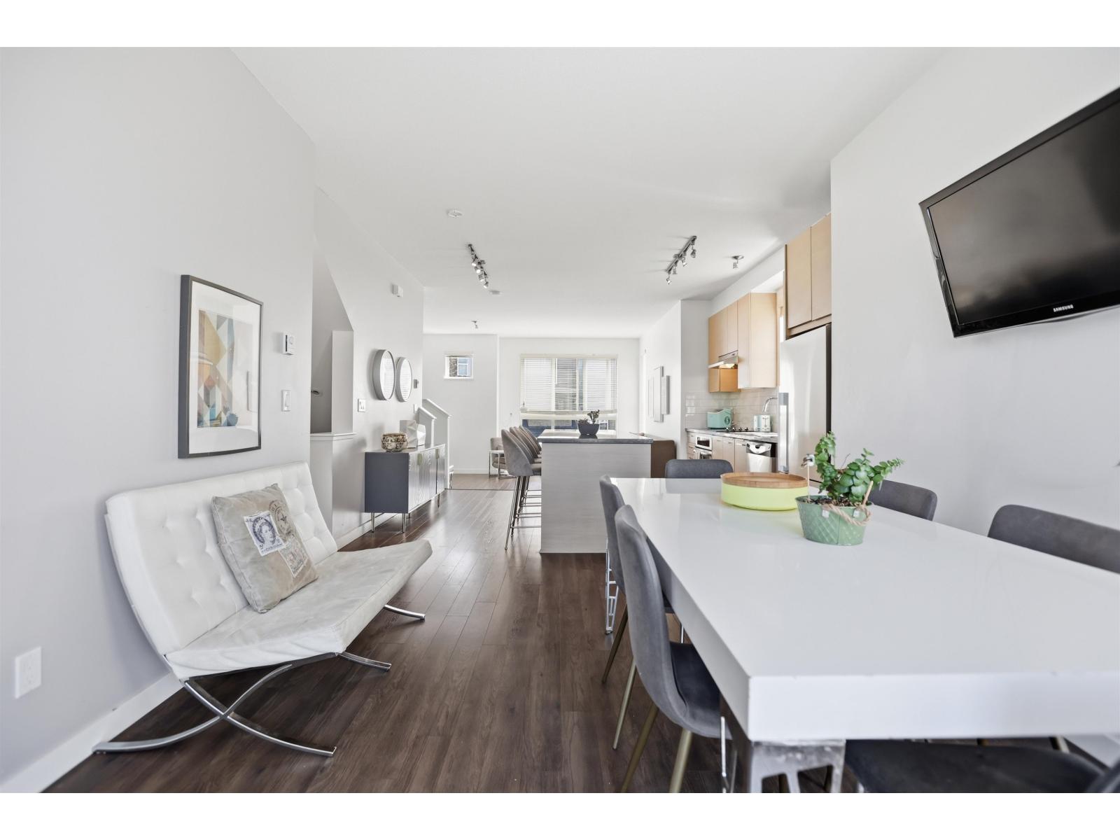 #51-10489 DELSOM Crescent, Delta