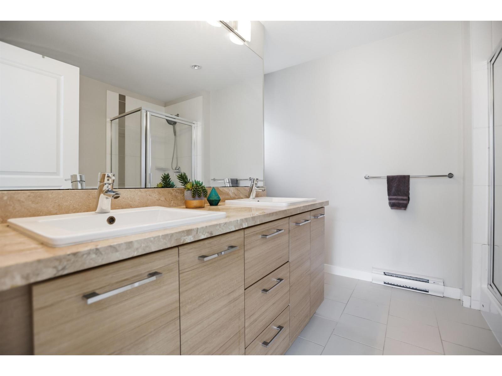 #51-10489 DELSOM Crescent, Delta