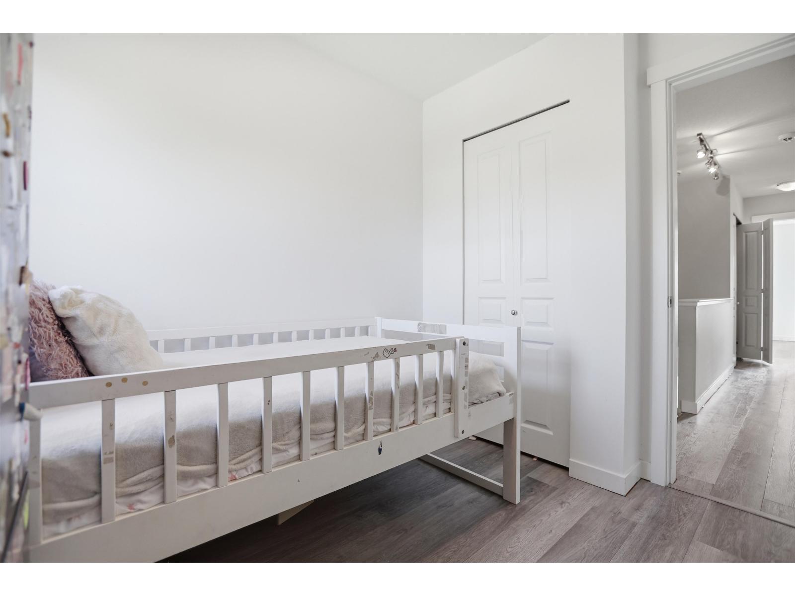 #51-10489 DELSOM Crescent, Delta