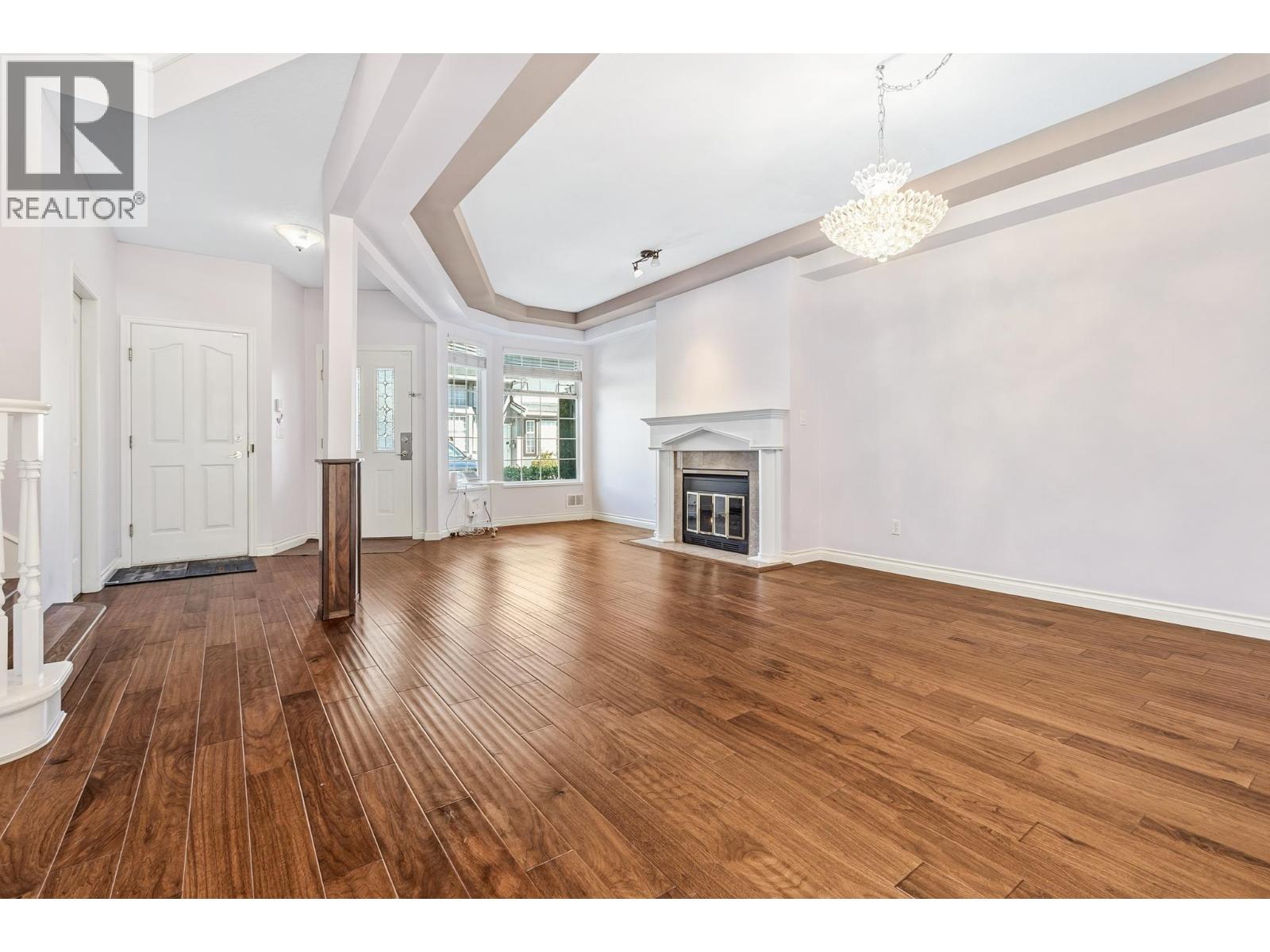 #19-9311 DAYTON Avenue, Richmond