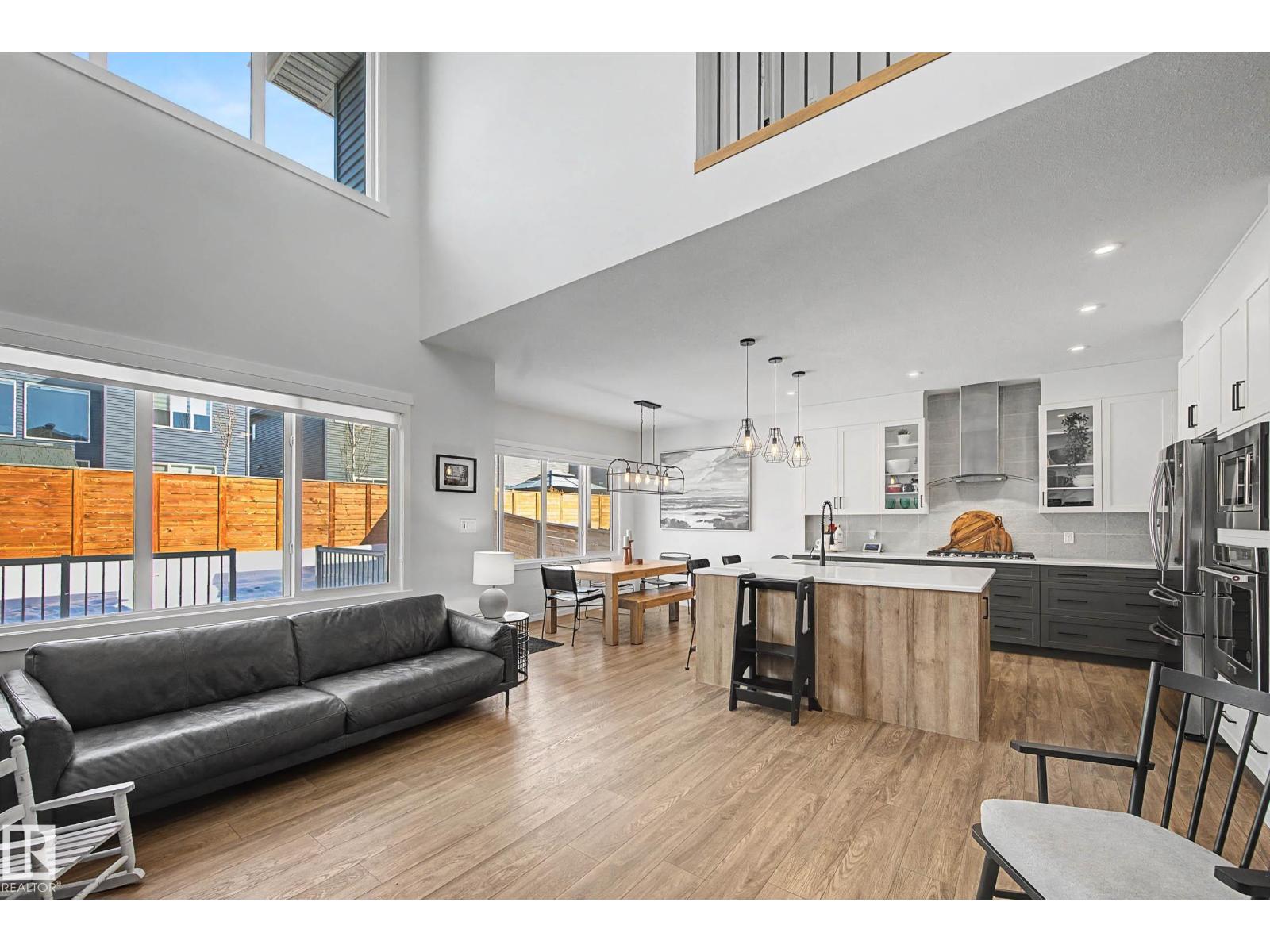 34 RIVERHILL CR, St. Albert