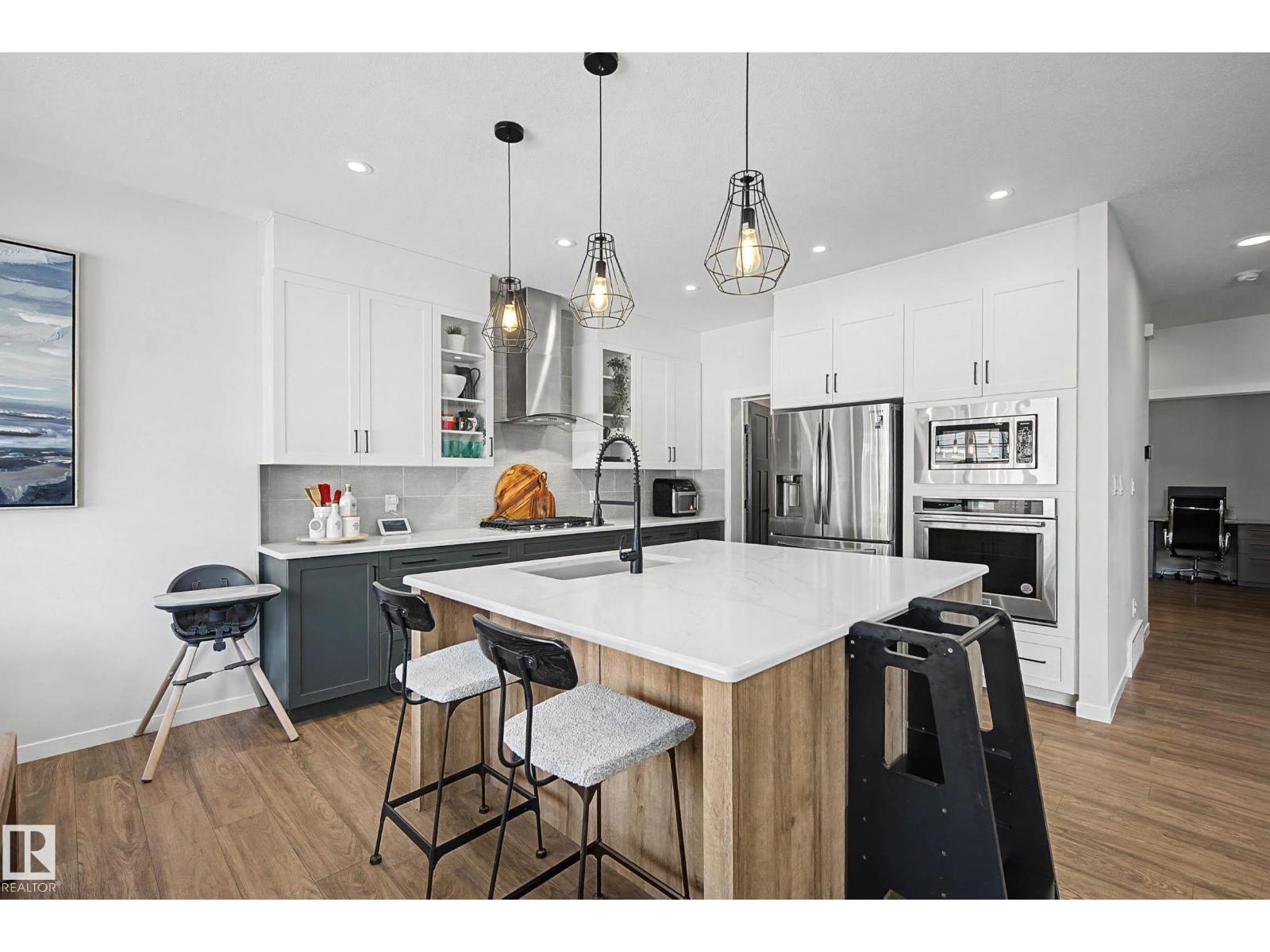 34 RIVERHILL CR, St. Albert