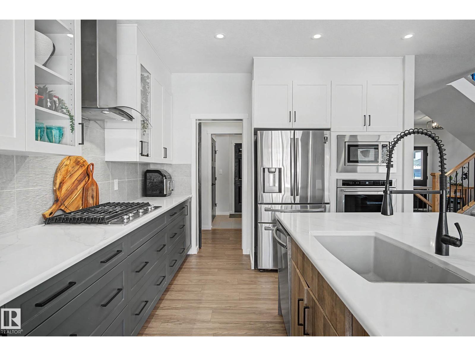 34 RIVERHILL CR, St. Albert