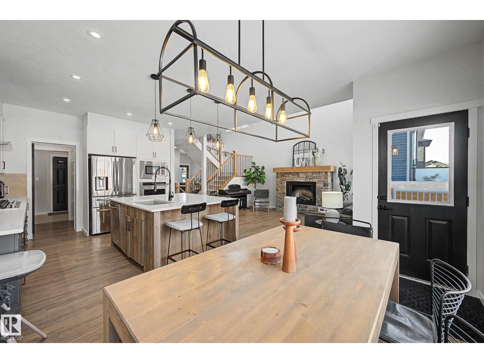 34 RIVERHILL CR, St. Albert