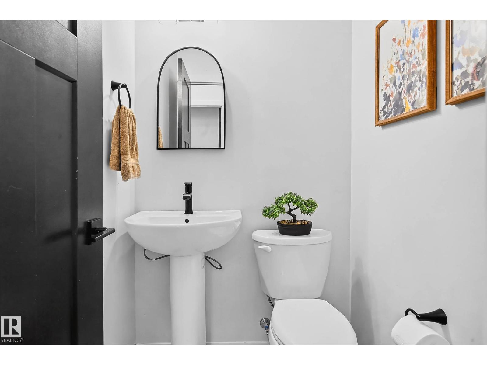 34 RIVERHILL CR, St. Albert