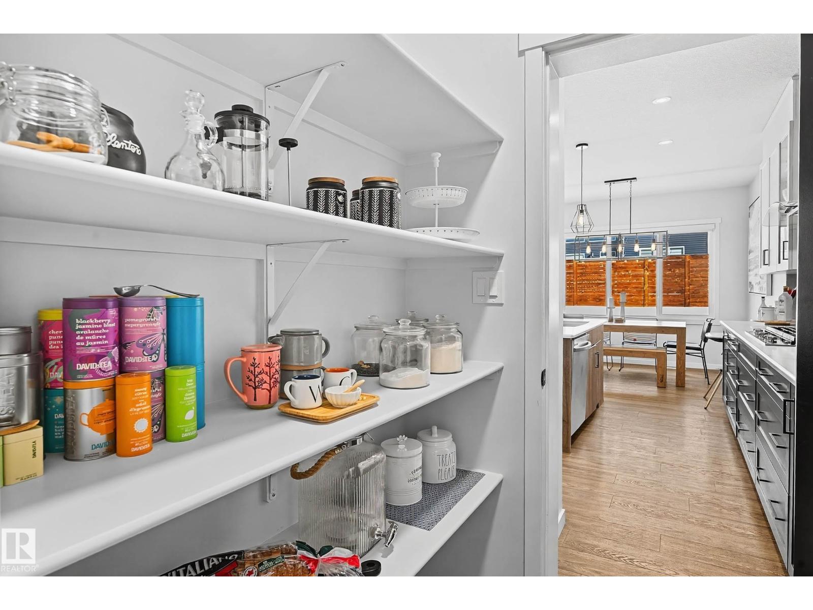 34 RIVERHILL CR, St. Albert