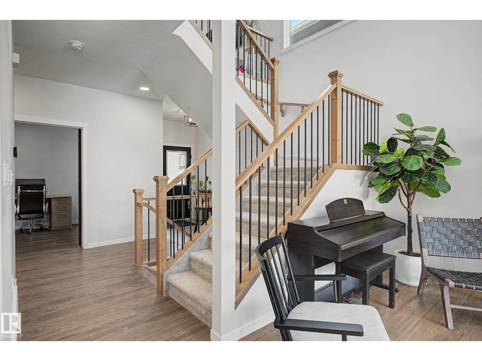 34 RIVERHILL CR, St. Albert