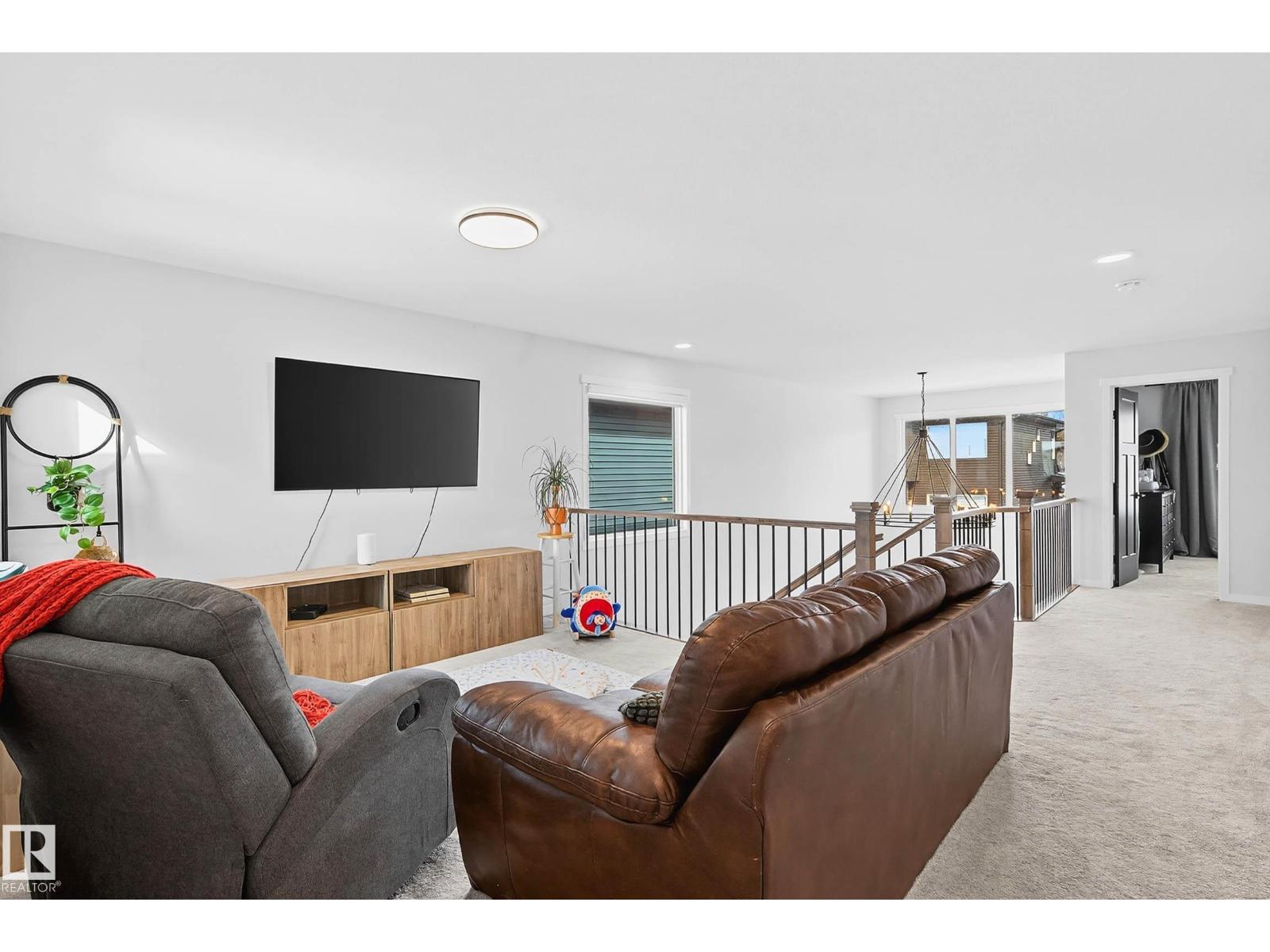 34 RIVERHILL CR, St. Albert