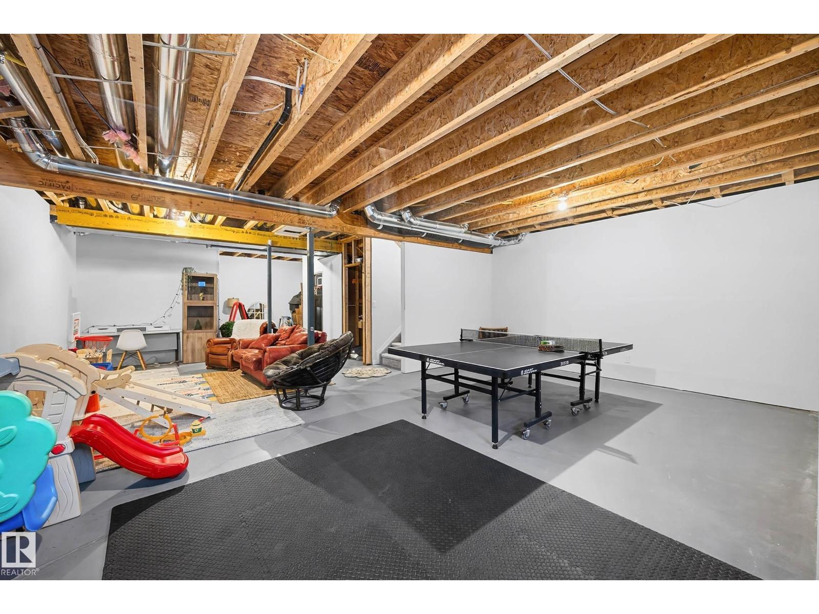 34 RIVERHILL CR, St. Albert