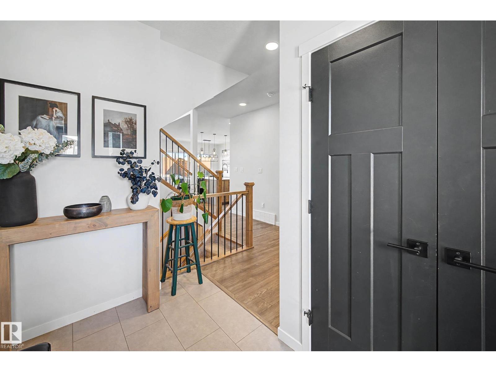 34 RIVERHILL CR, St. Albert