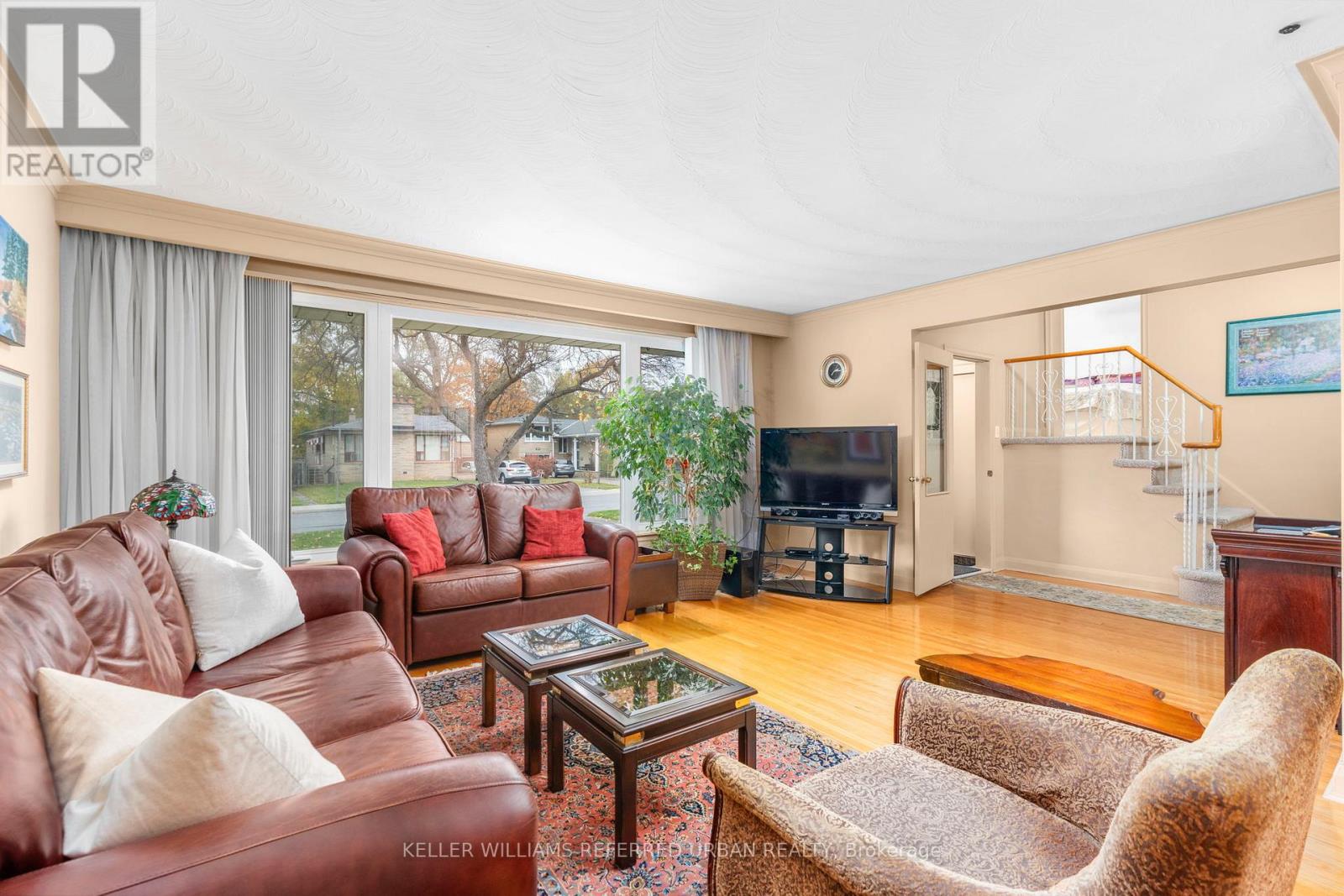 103 HOLCOLM ROAD - 7