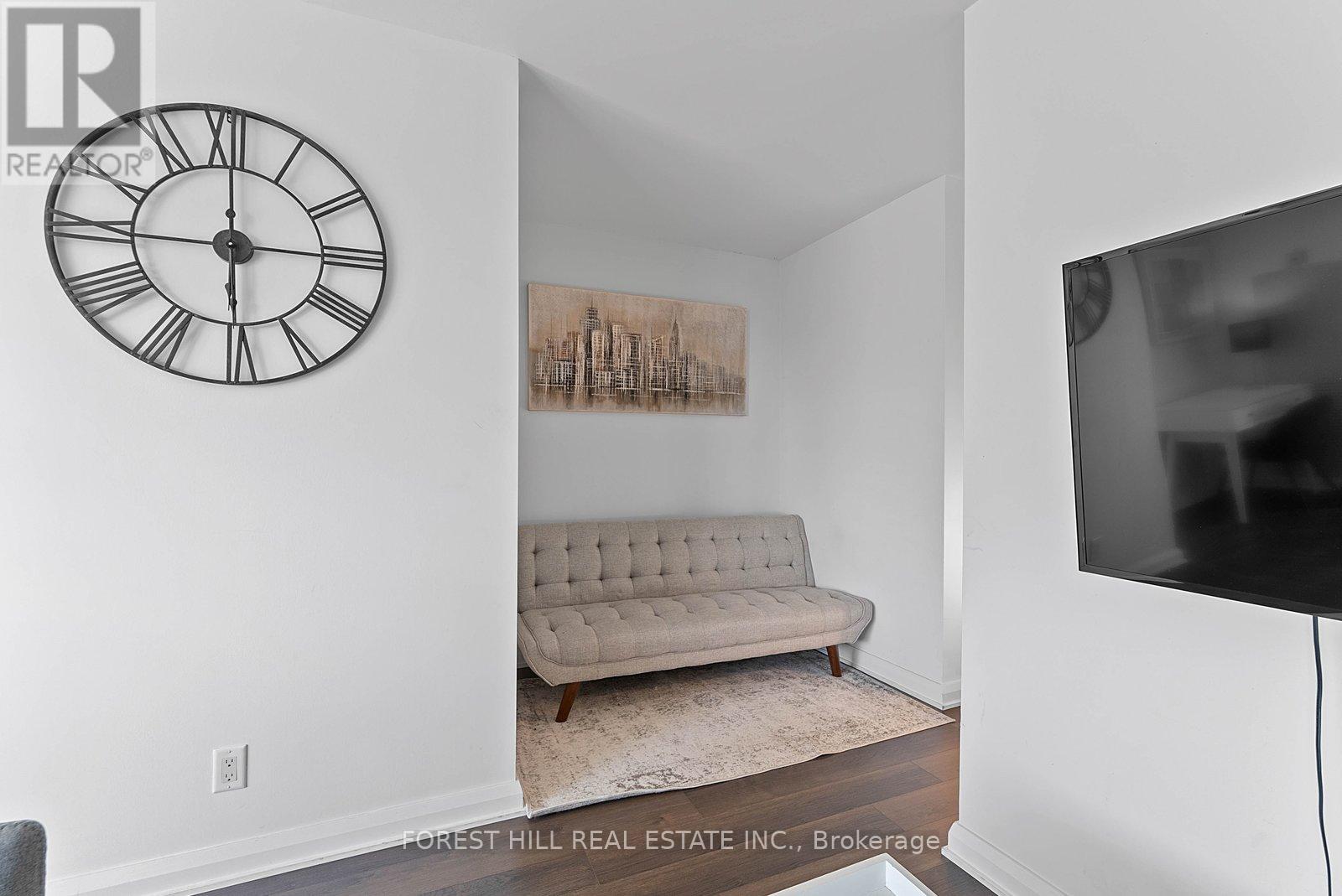 #2917 155 YORKVILLE AVENUE - 18