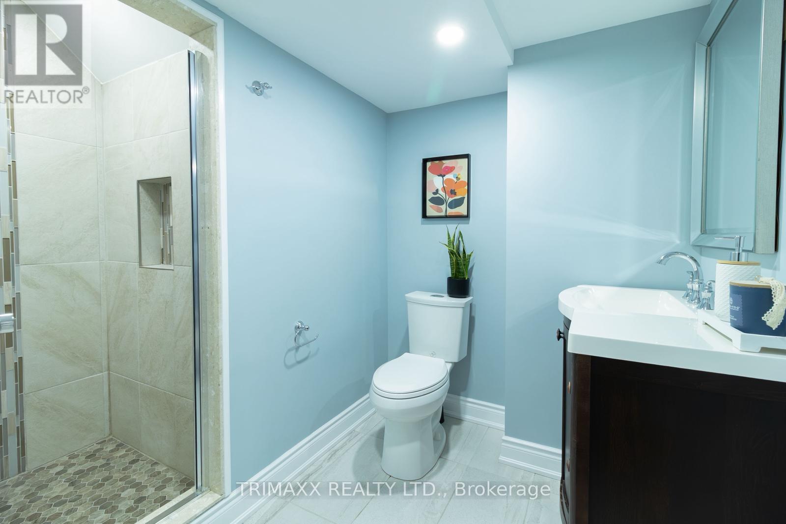 92 HARTRICK PLACE - 34
