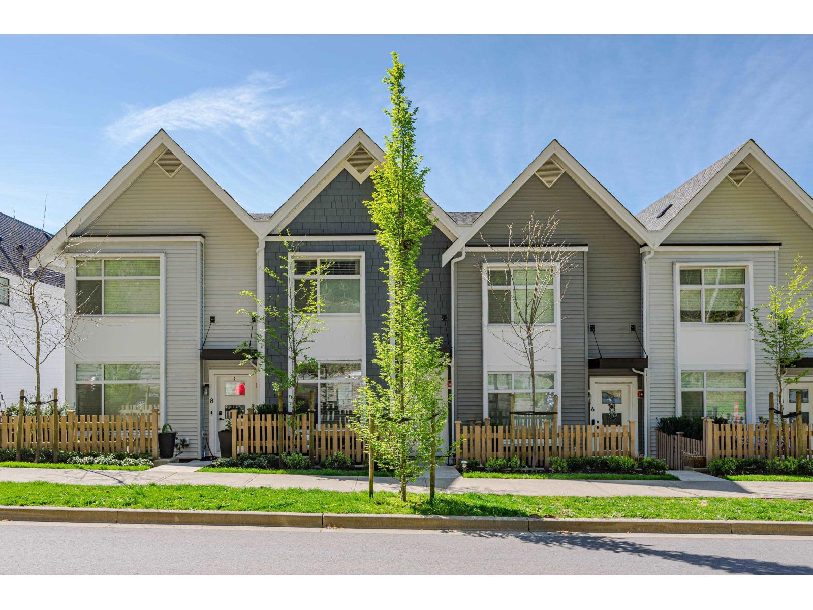 7 33929 BARKER COURT