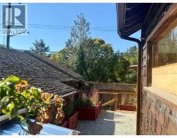 2909 Fulford-ganges Rd Sw, Salt Spring, BC V8K1X6 Photo 17
