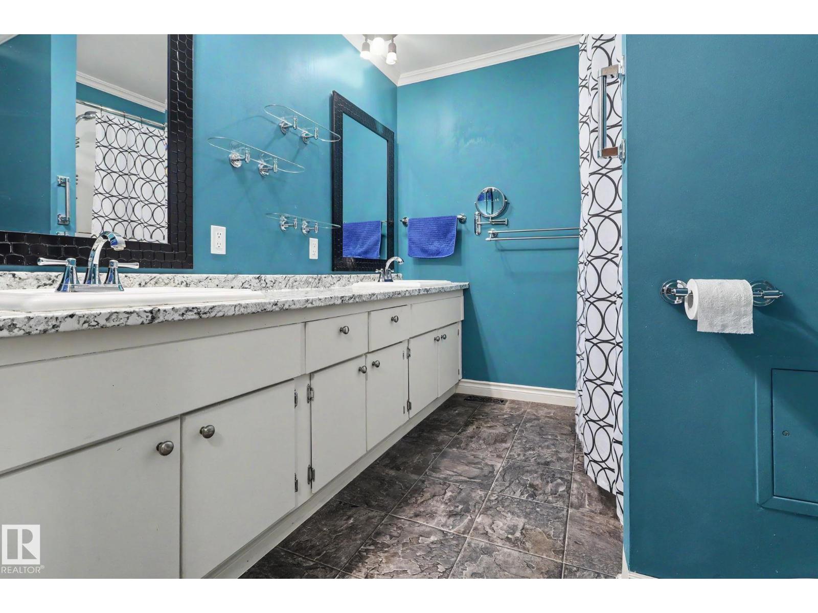 4341 46 ST, Stony Plain