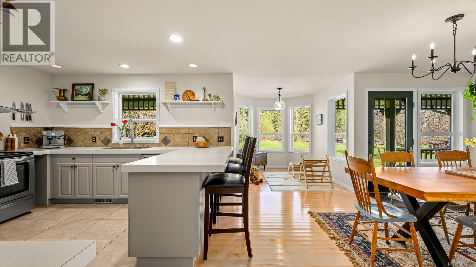 3397 Lake Trail Rd - 10