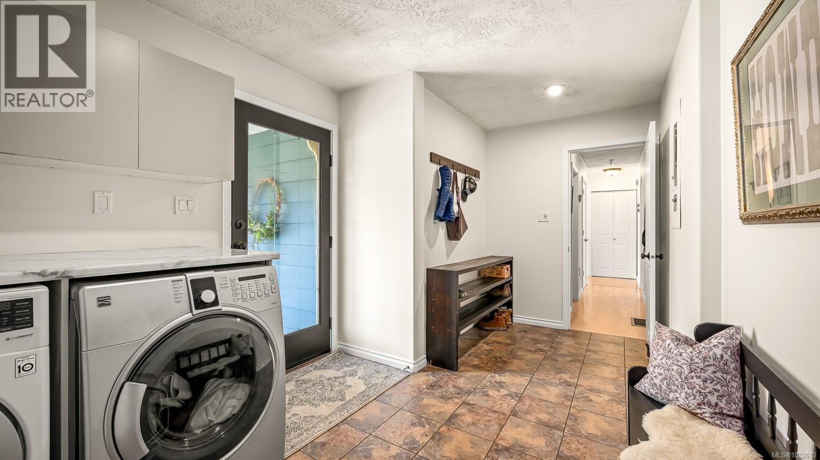 3397 Lake Trail Rd - 37