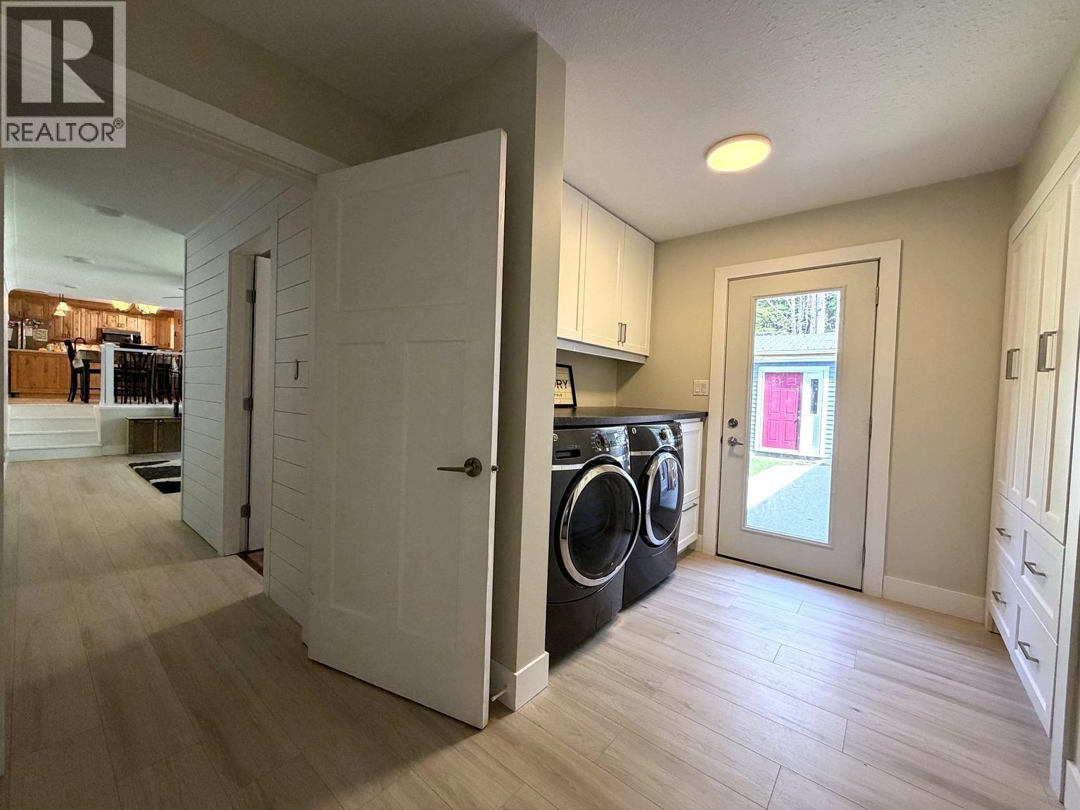 2090 CHURCHILL DRIVE, Terrace
