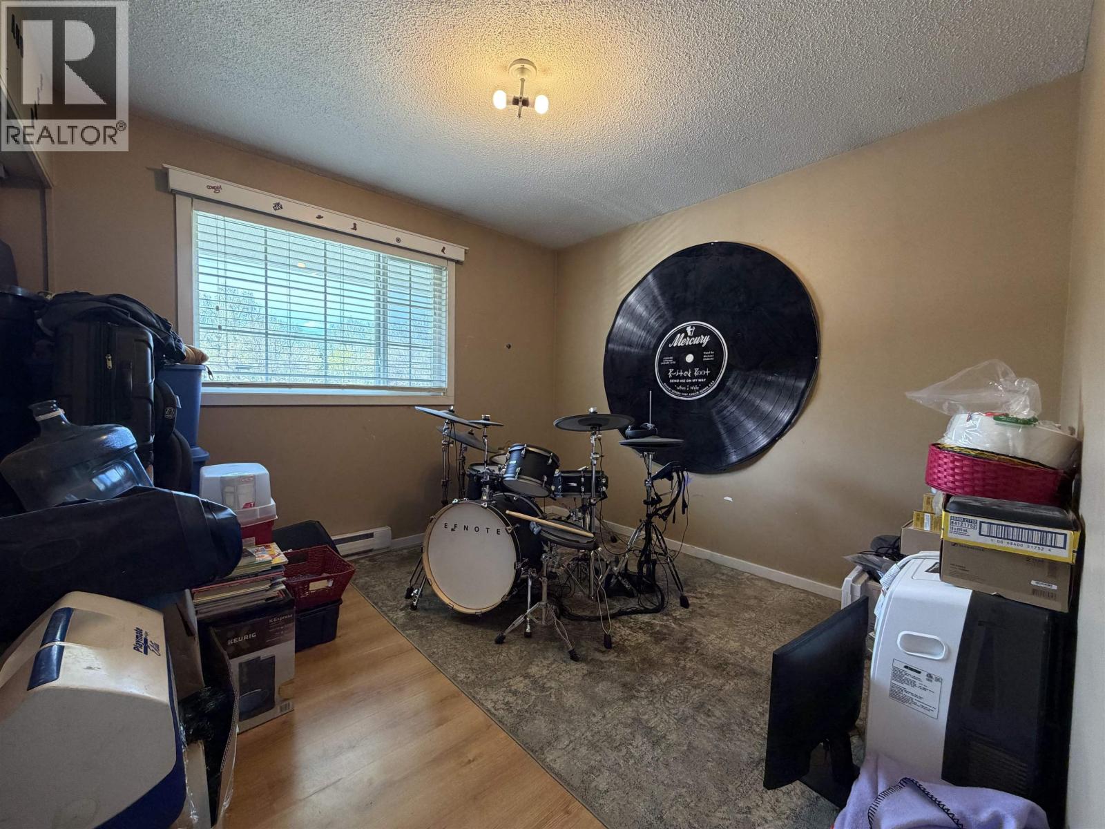 2090 CHURCHILL DRIVE, Terrace