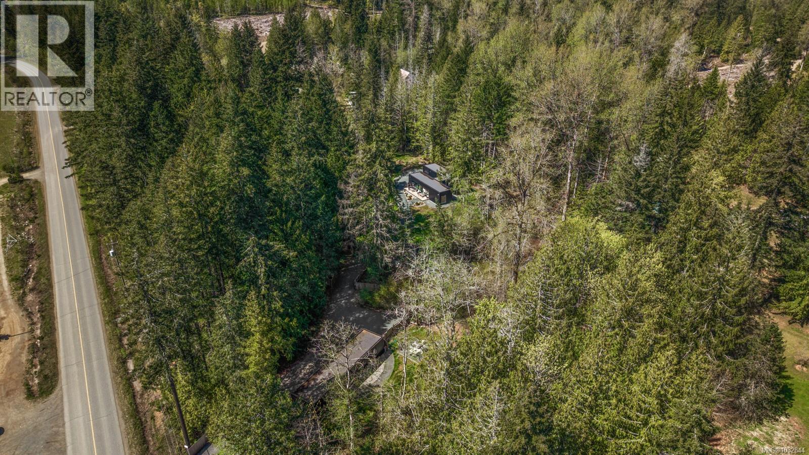 4638/4628 Forbidden Plateau Rd — photo 68
