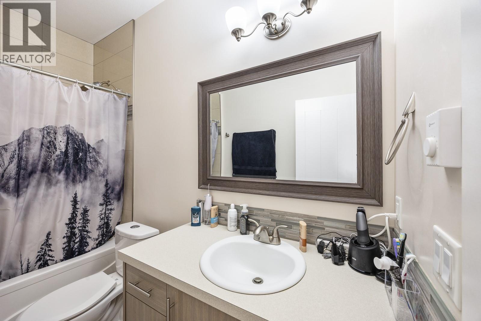  3007 Shetland Road, Kelowna