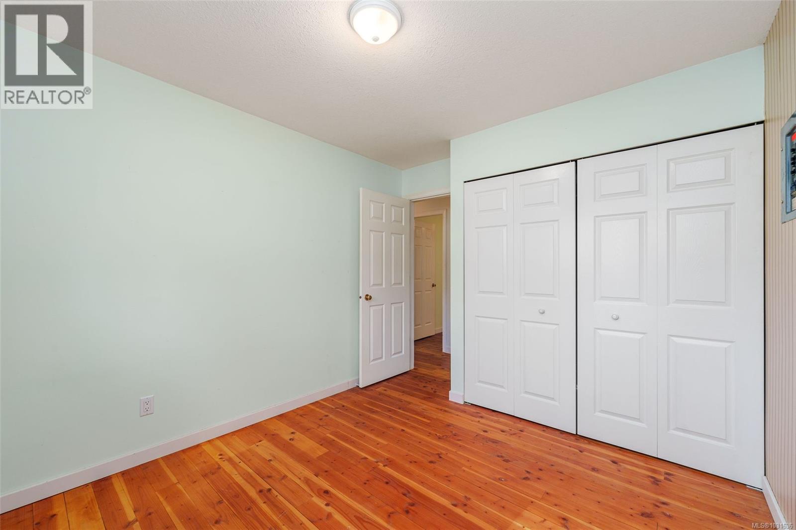 2362 Nanoose Rd - 35