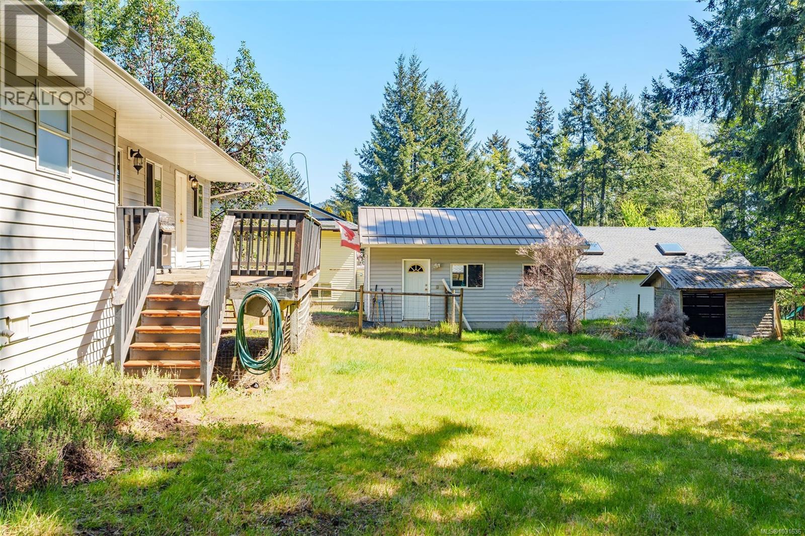 2362 Nanoose Rd - 52