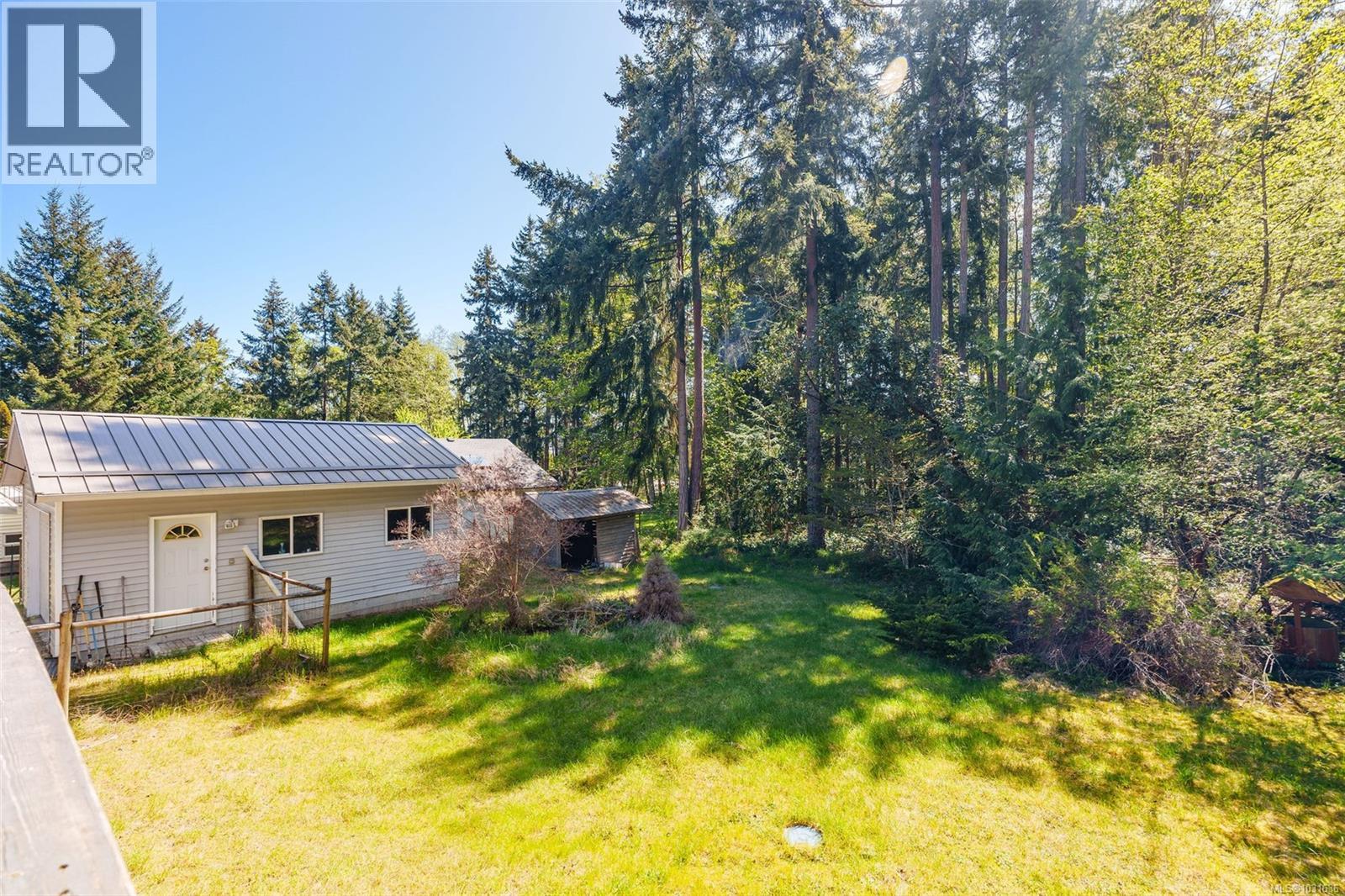 2362 Nanoose Rd - 53