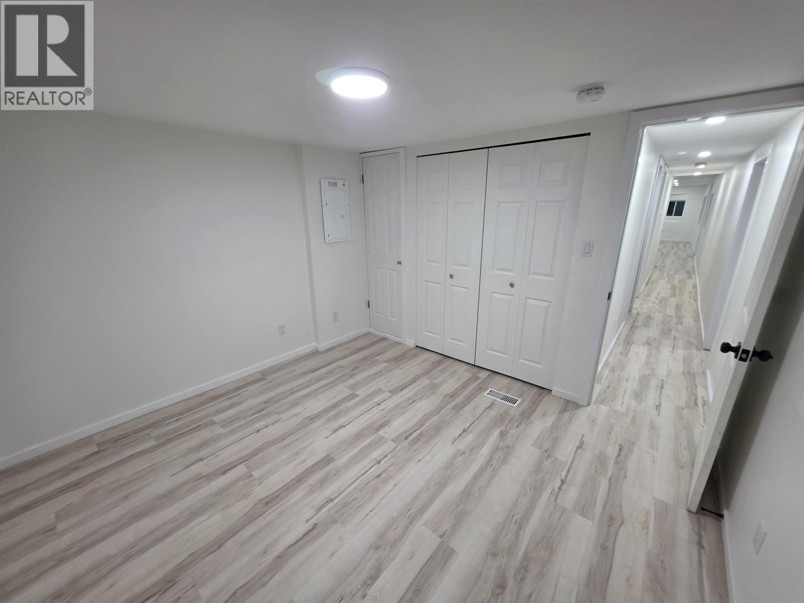 7 4625 GRAHAM AVENUE, Terrace