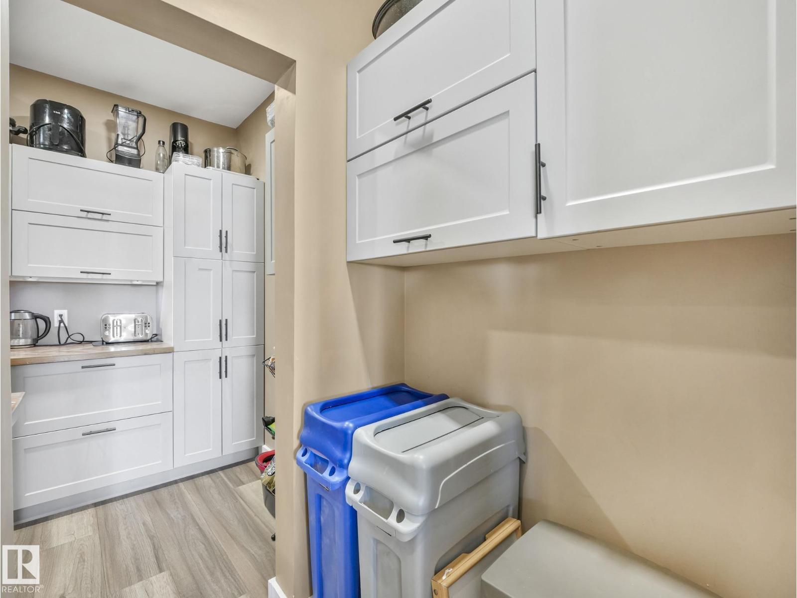 6210 53 AV, Beaumont