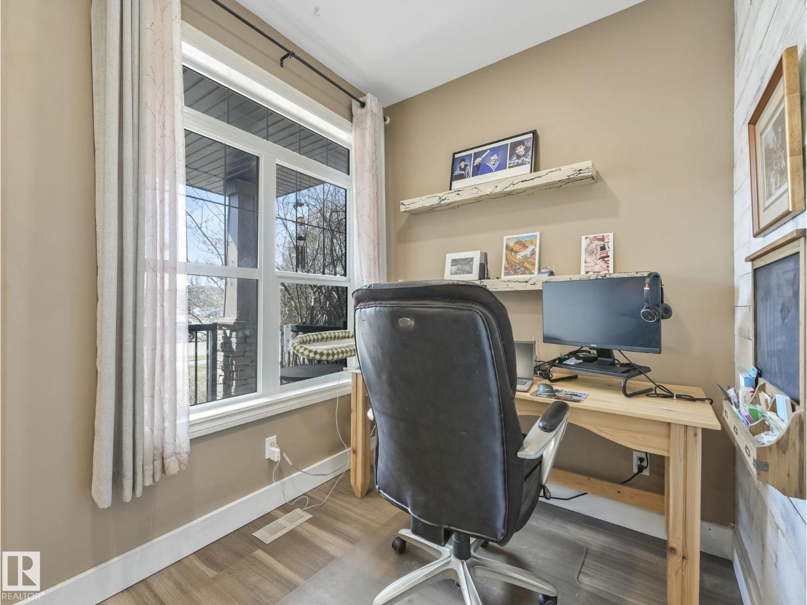 6210 53 AV, Beaumont