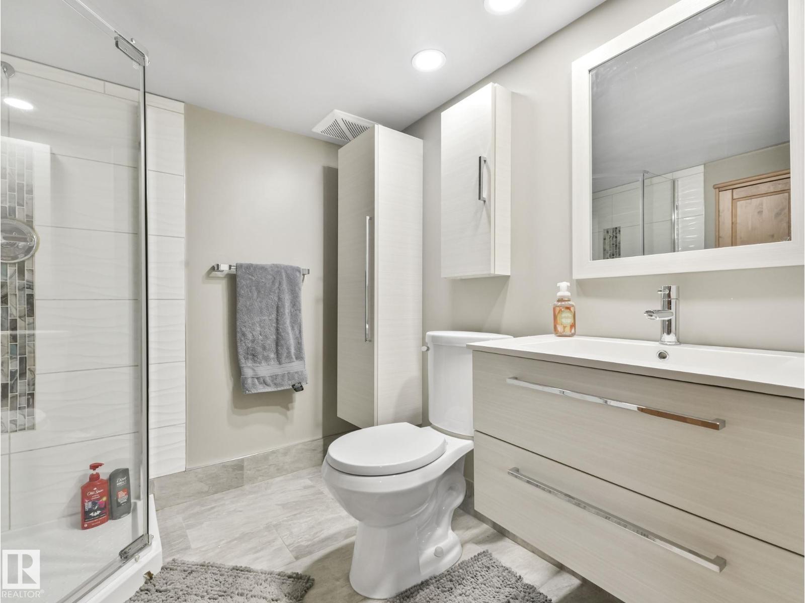 6210 53 AV, Beaumont