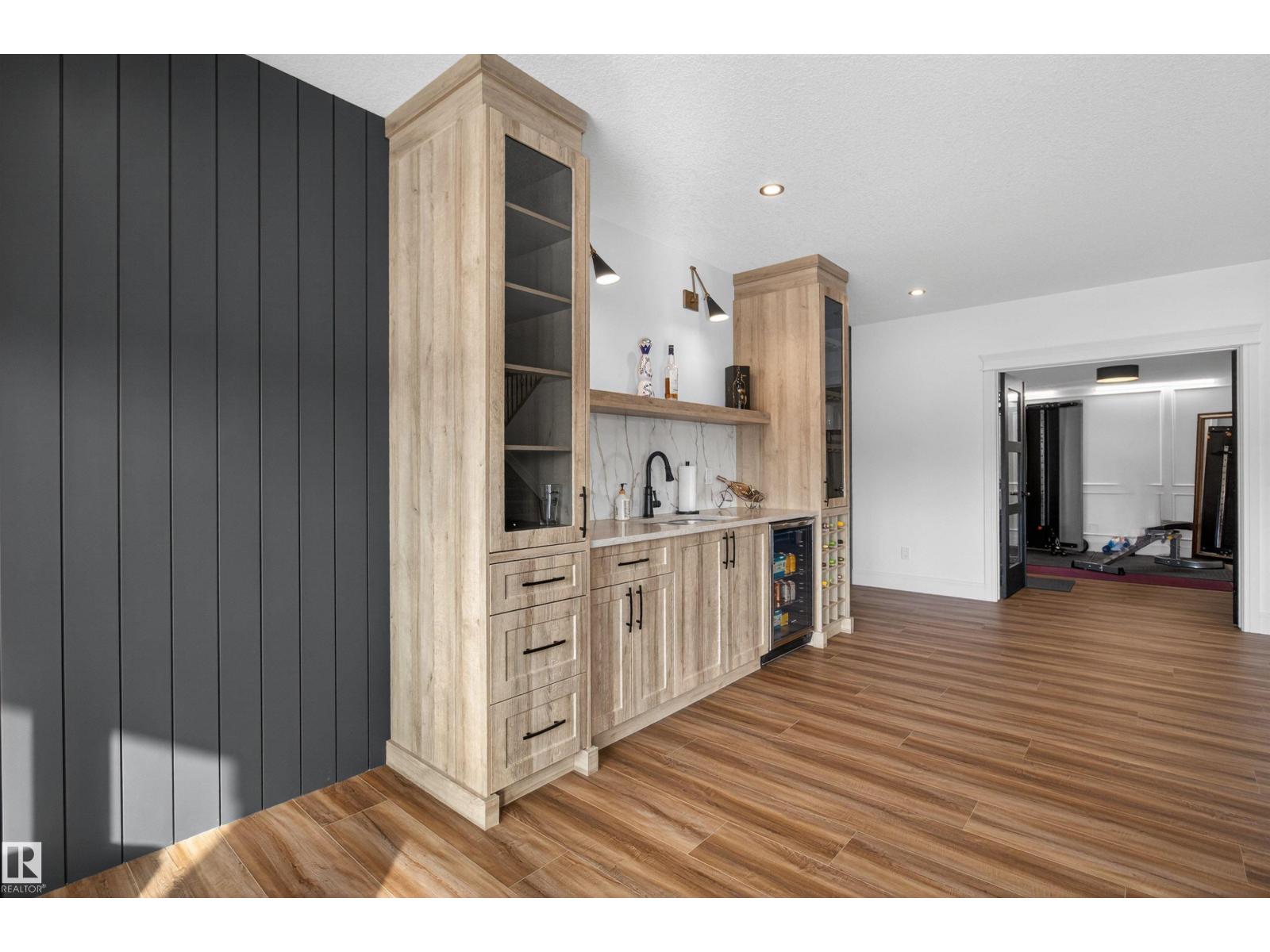 16615 32 AV SW, Edmonton