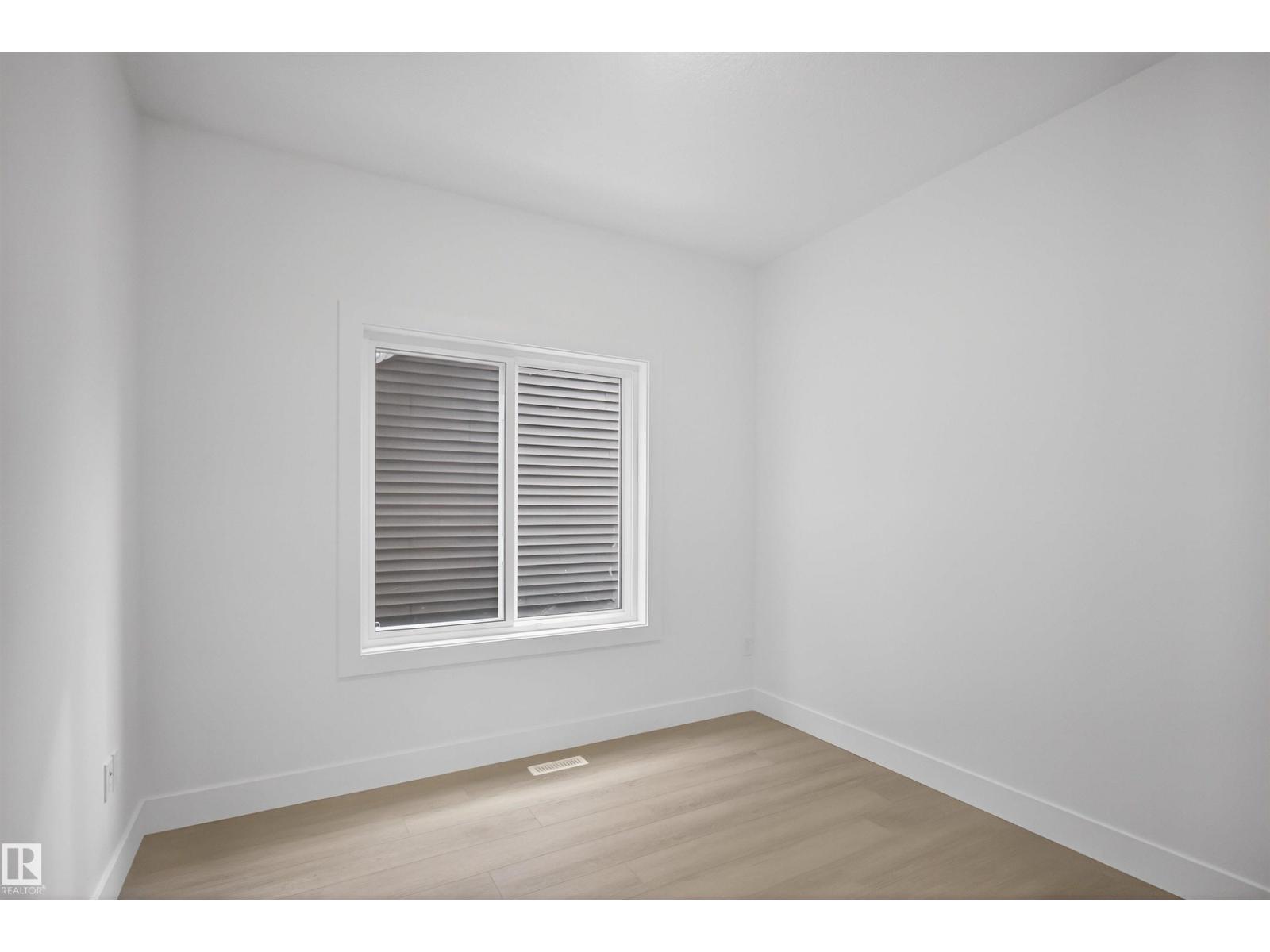 16512 34 AV SW, Edmonton