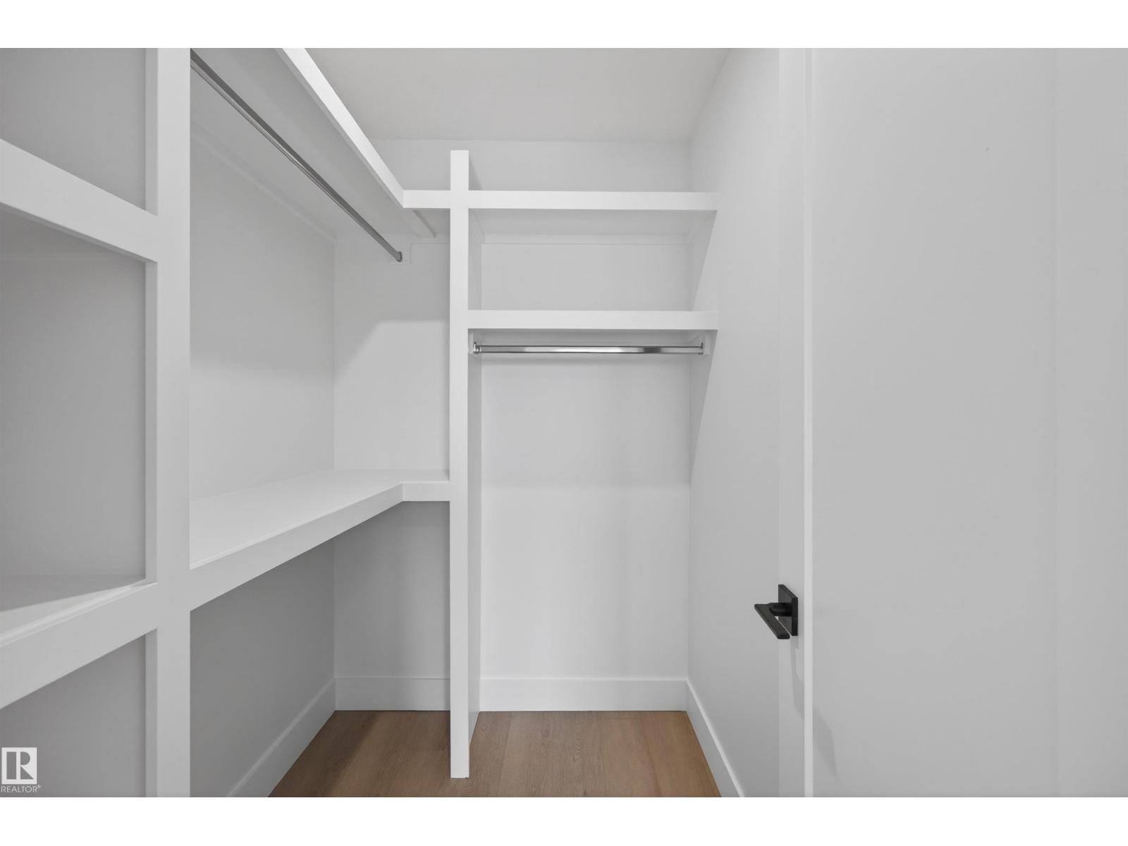 16512 34 AV SW, Edmonton