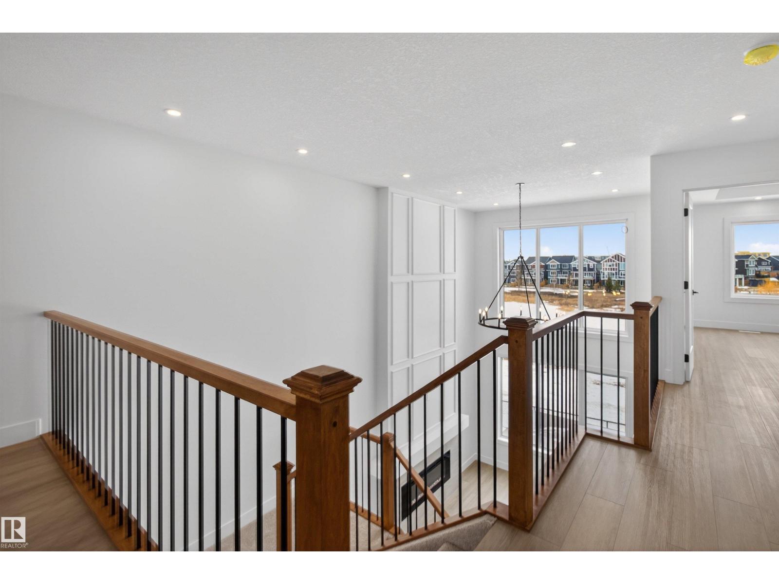 16512 34 AV SW, Edmonton