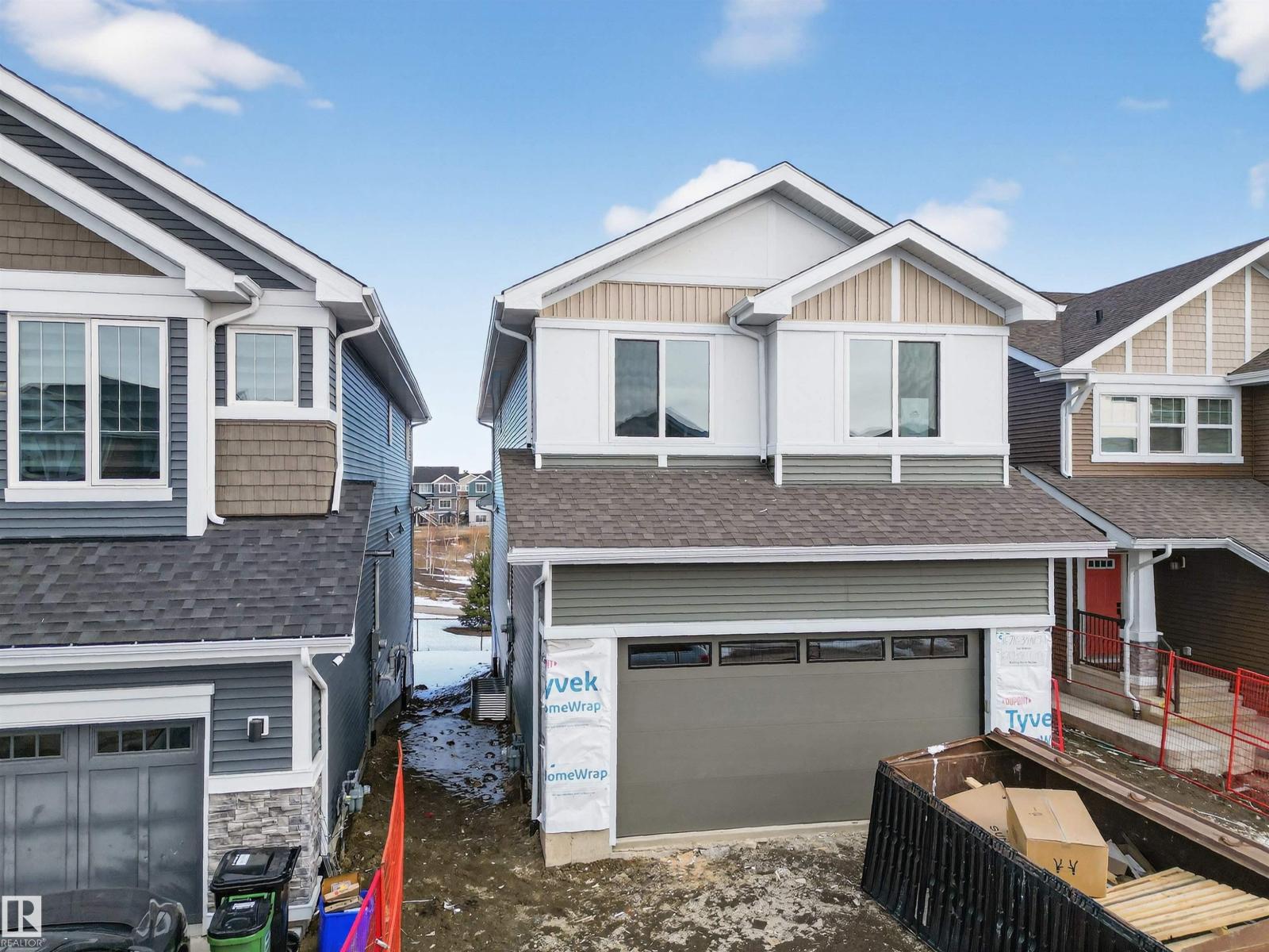 16716 34 AV SW - 1