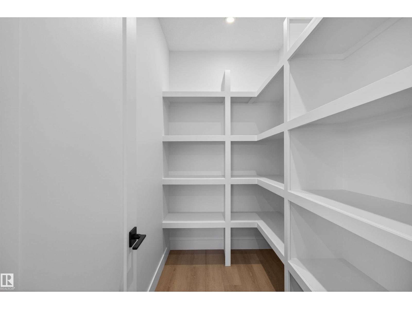 16716 34 AV SW - 18