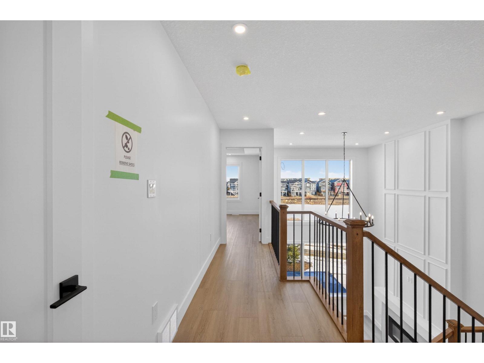 16716 34 AV SW, Edmonton