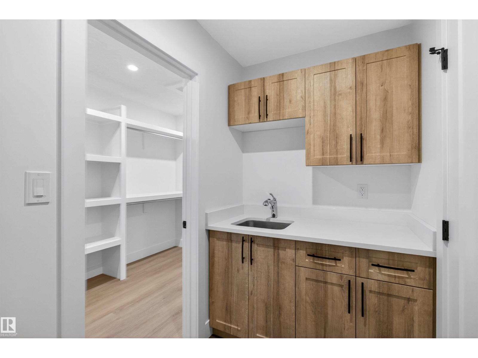 16716 34 AV SW - 39