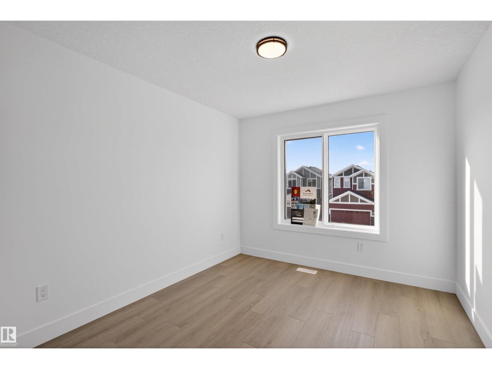 16716 34 AV SW, Edmonton