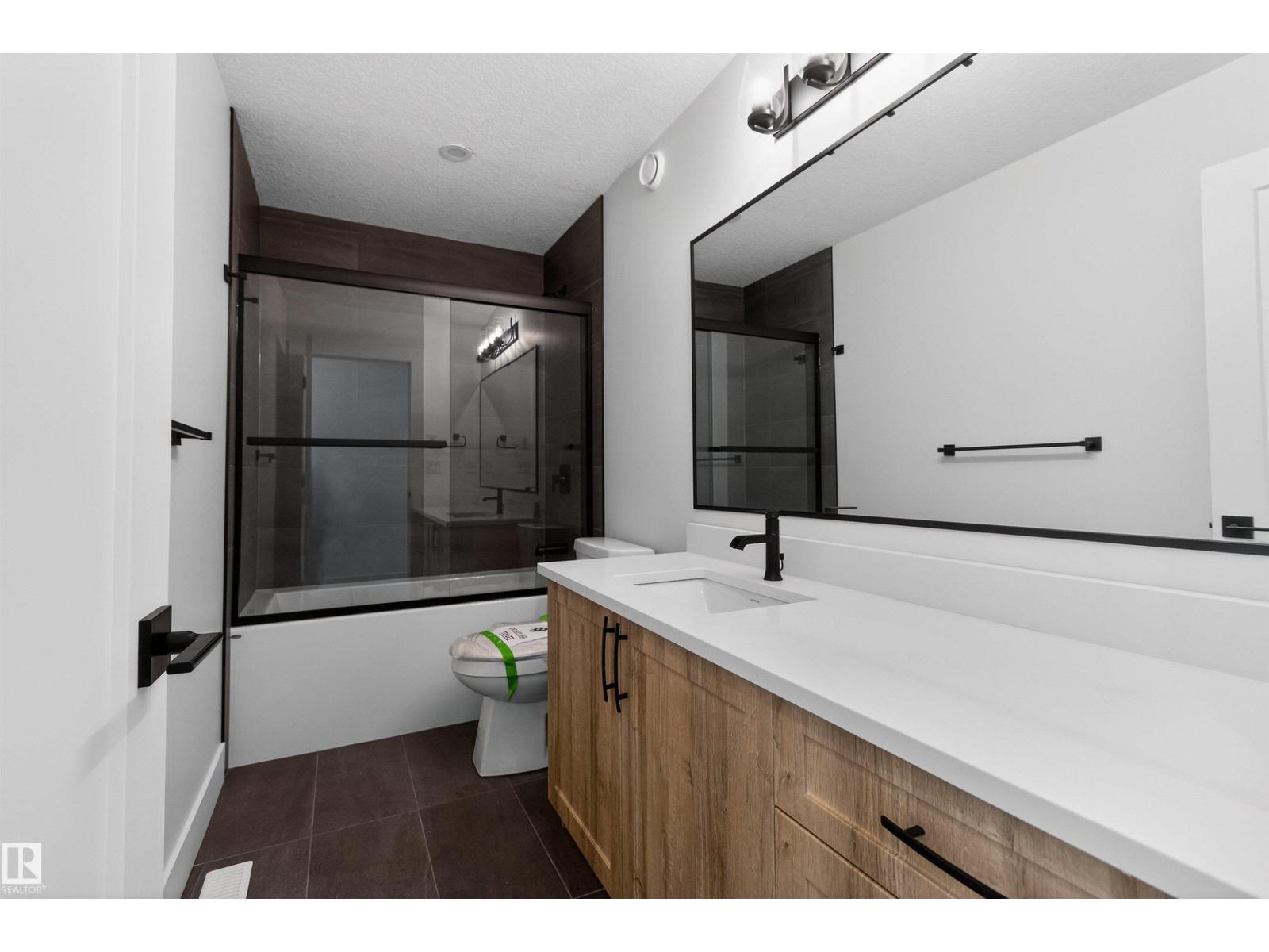 16716 34 AV SW, Edmonton