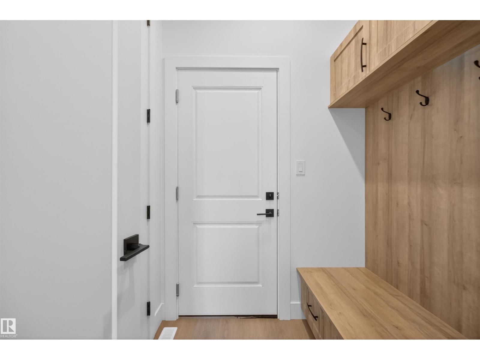 16716 34 AV SW - 47