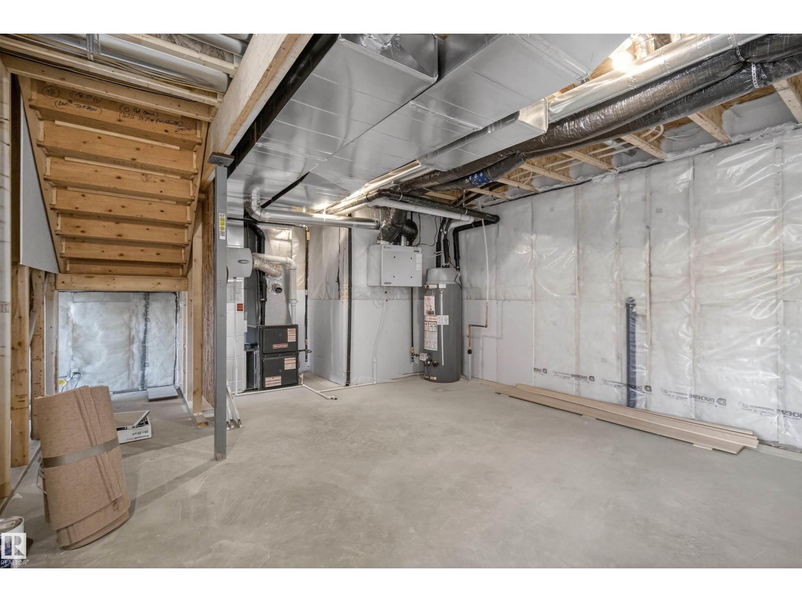 16716 34 AV SW, Edmonton