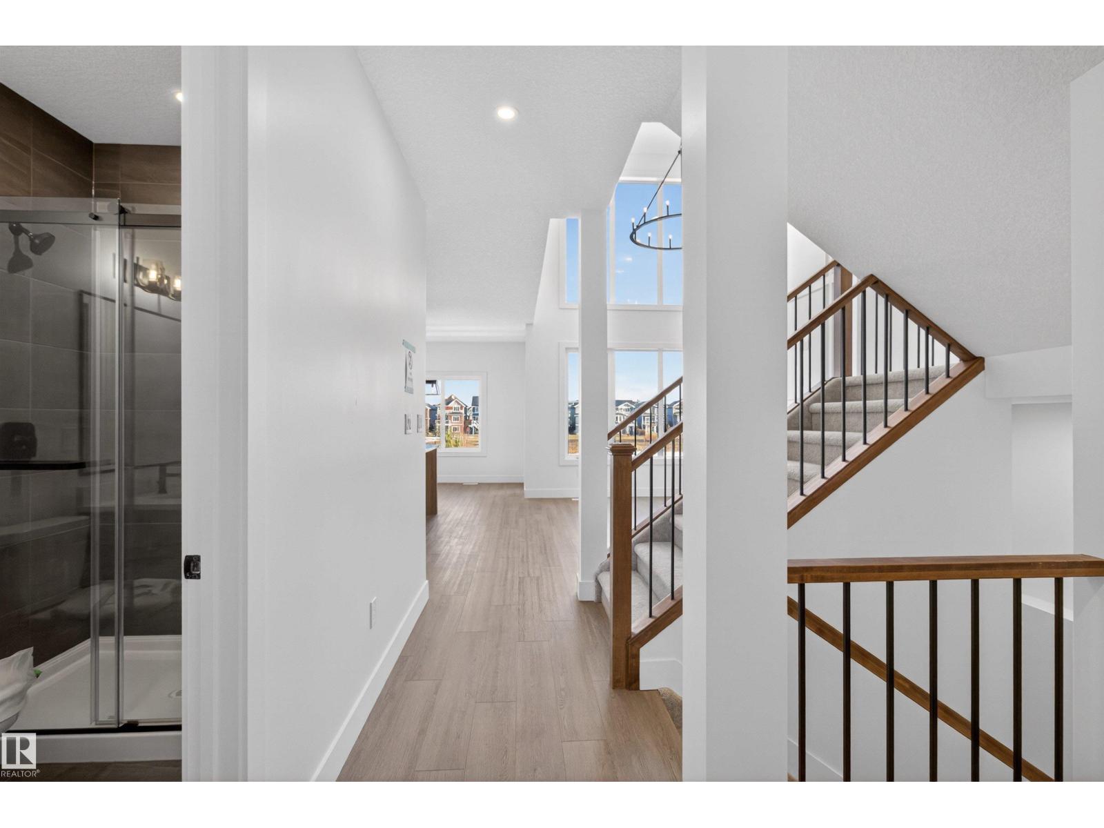 16716 34 AV SW, Edmonton