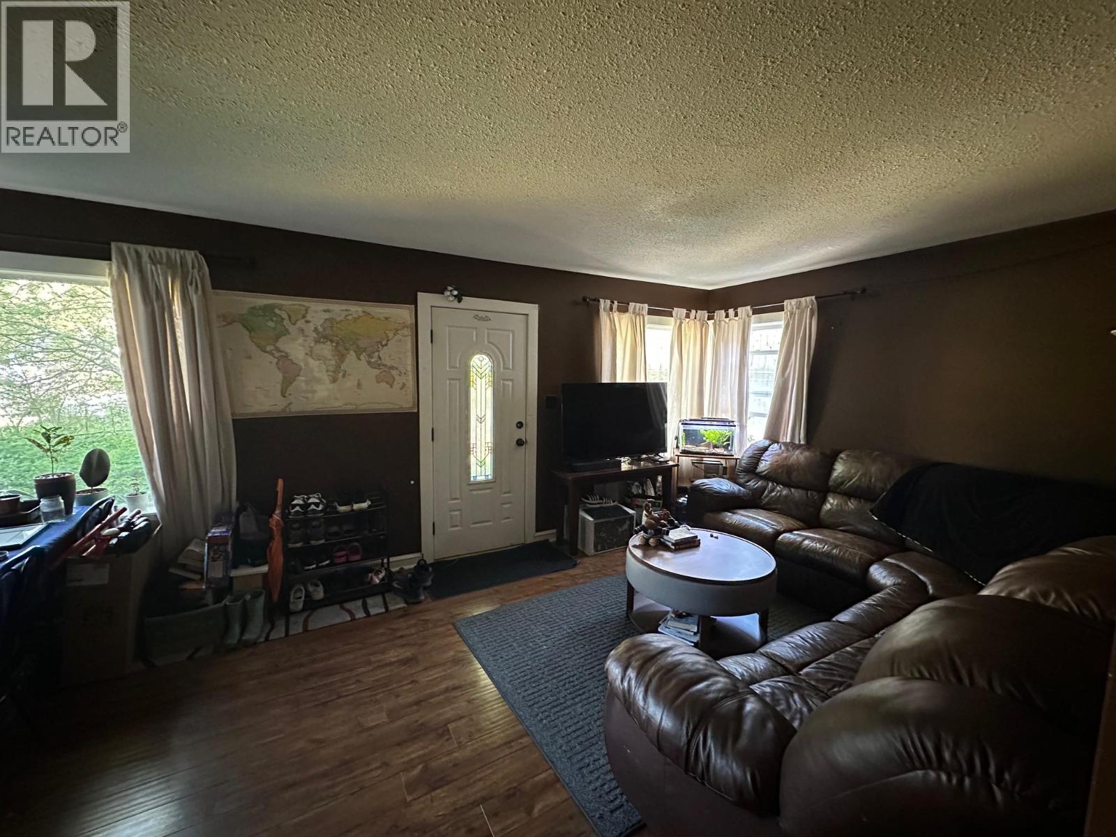 609 Second Street - 4