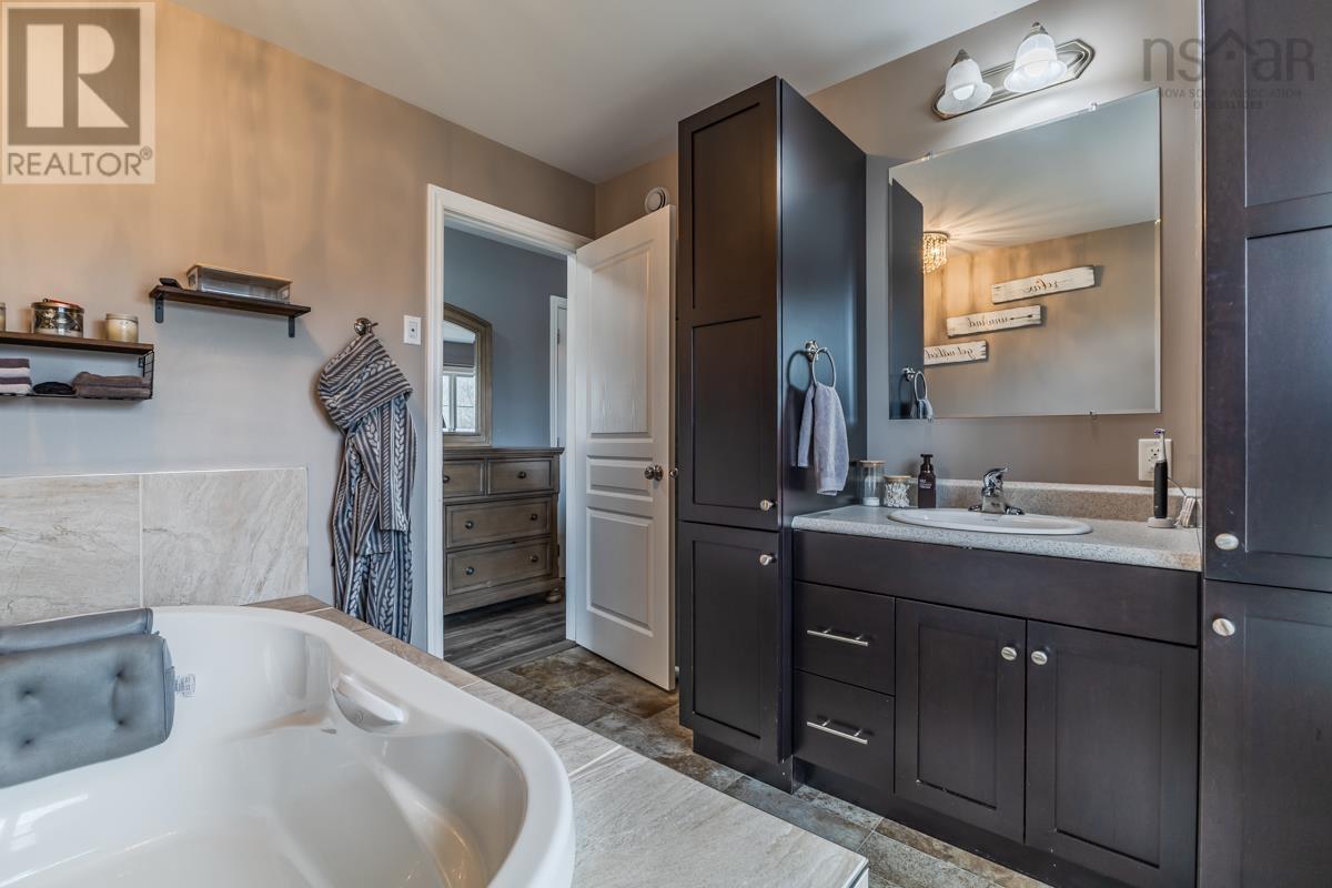 Property 25 of 49 of 196 ROCKY RIDGE Road